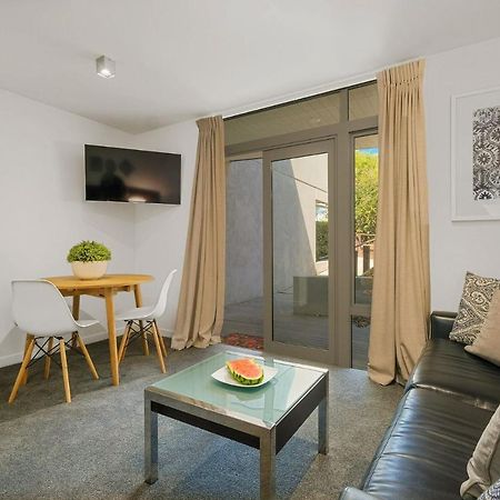 The Alps Apartment Three Bedroom Квинстаун Экстерьер фото